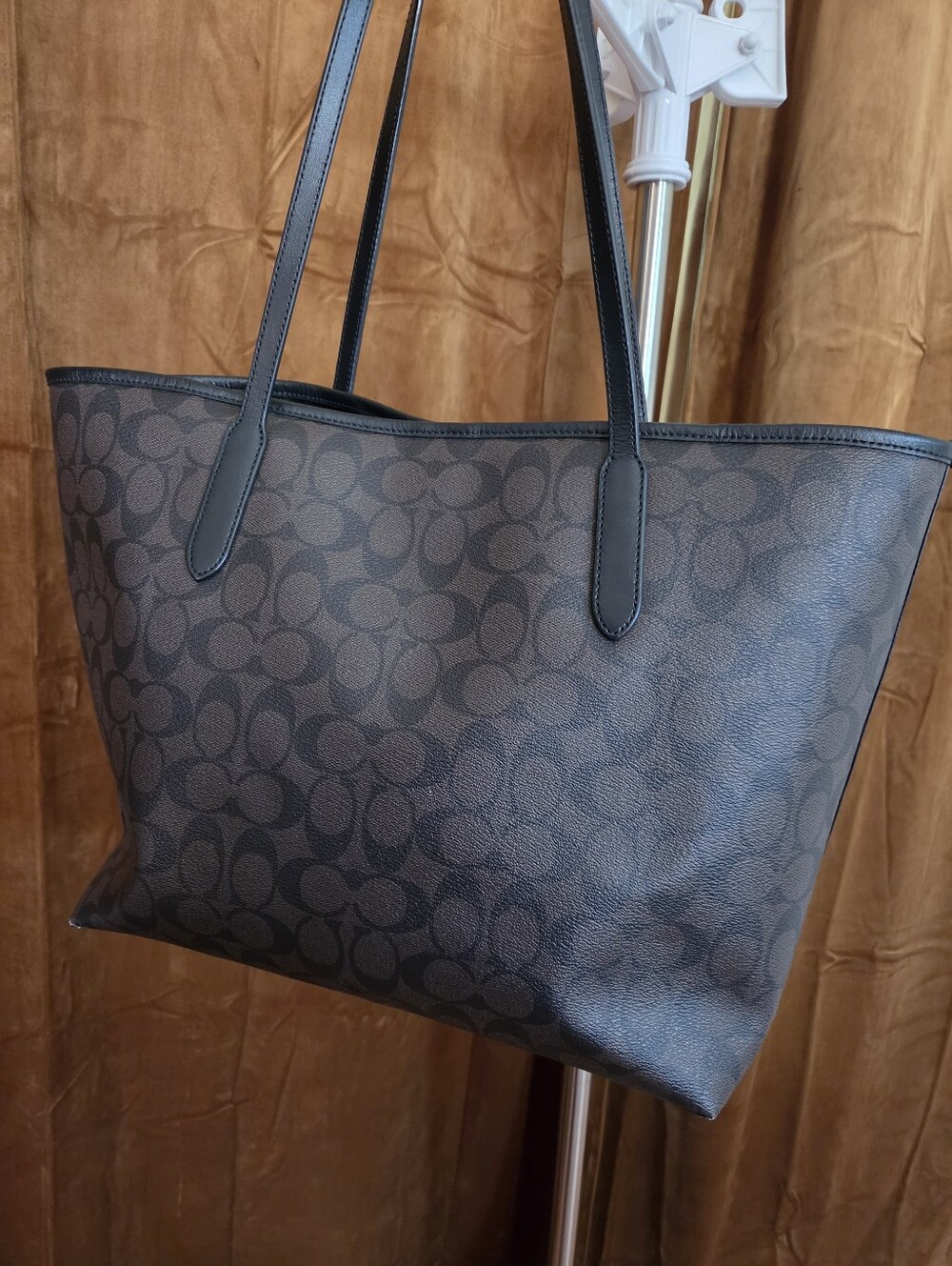 Coach Outlet City Tote Dark Brown/Black Signature Canvas - Picture 2 of 13